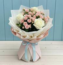 Букет цветов из:  Розы в Октябрьском