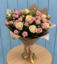 Букет цветов из:  Розы в Октябрьском